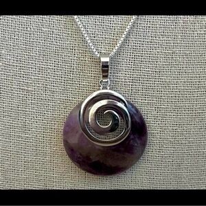 New Pretty Amethyst Spiral Pendant On 925 Silver Chain Necklace